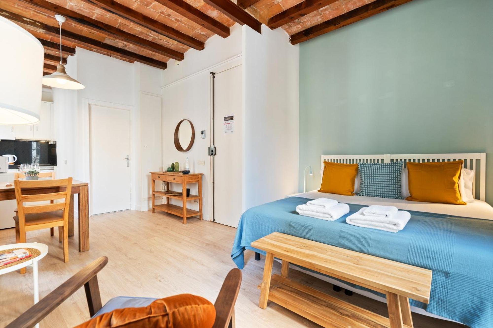 Lodging Apartments Beach Studio 11 Barcelona Eksteriør billede
